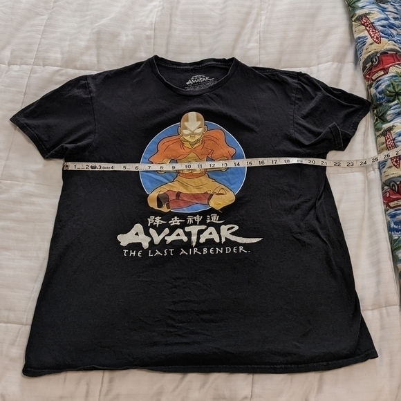 Avatar the last Airbender graphic tee size Large - Picture 5 of 6